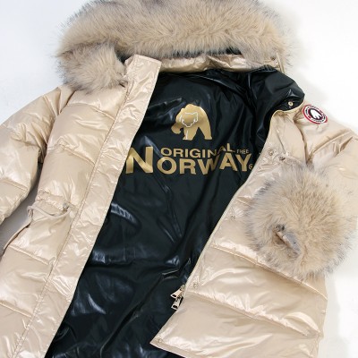 Abrigo LOLA Women Original Free Norway Plumífero Elegante de Nylon L